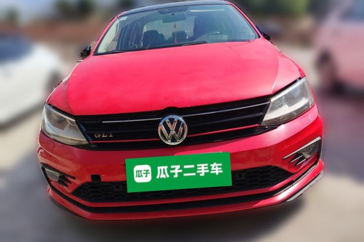 Used Volkswagen Sagitar 2015 230TSI Manual Comfort Version