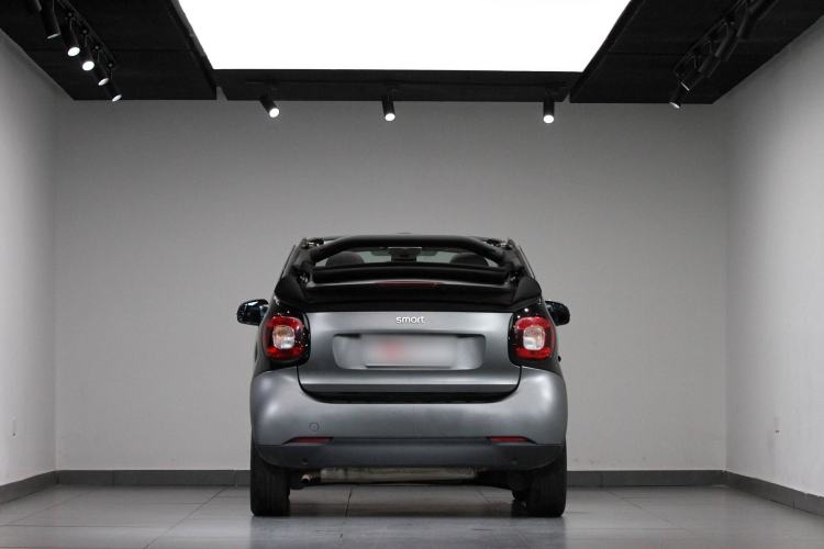 Used smart fortwo 2018 1.0L 52kW Convertible Passion Edition China V Standard
