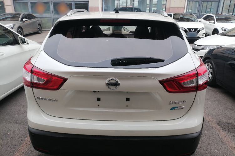 Used Nissan Qashqai 2016 2.0L CVT Luxury Edition Rear