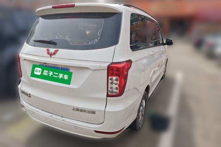 Used Wuling Hongguang 2018 1.5L S Comfort Model L2B

