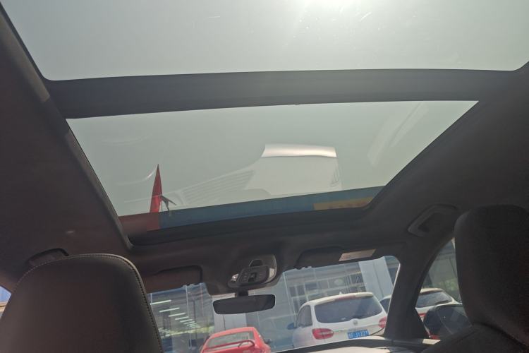 Used Audi Q6L e-tron 2026 Ultra-Long Range Edition Headliner