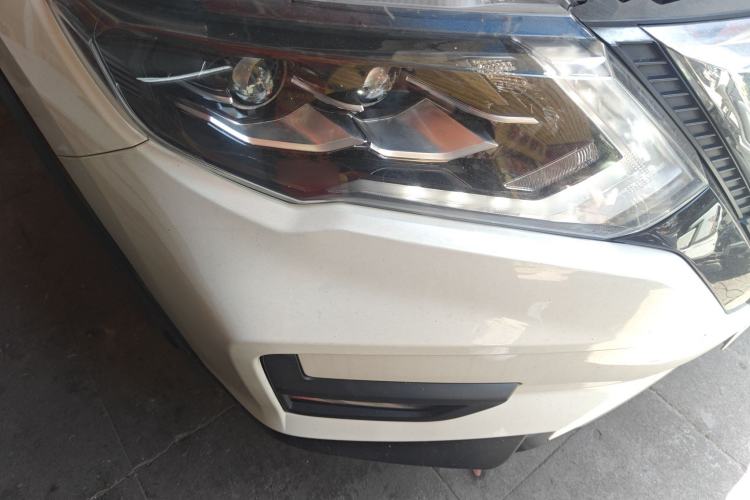 Used Nissan X-Trail 2022 Revised Version 2.0L Two-Wheel Drive Smart Connect Premium Edition
