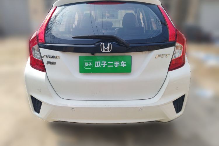 Used Honda Fit 2016 1.5L LXS CVT Comfort Sunroof Version
