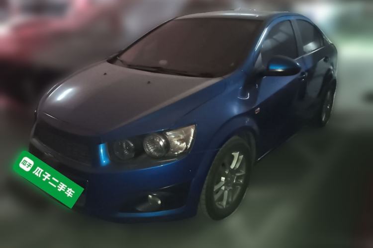 Used Chevrolet Aveo Sonic 2011 Sedan 1.6L Manual Transmission SX