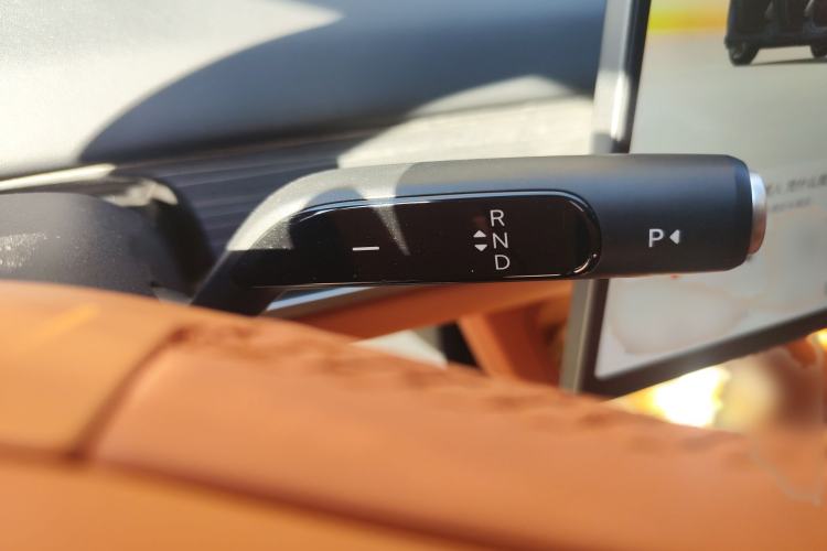 Used ONVO L60 2024 60 kWh All-Wheel Drive