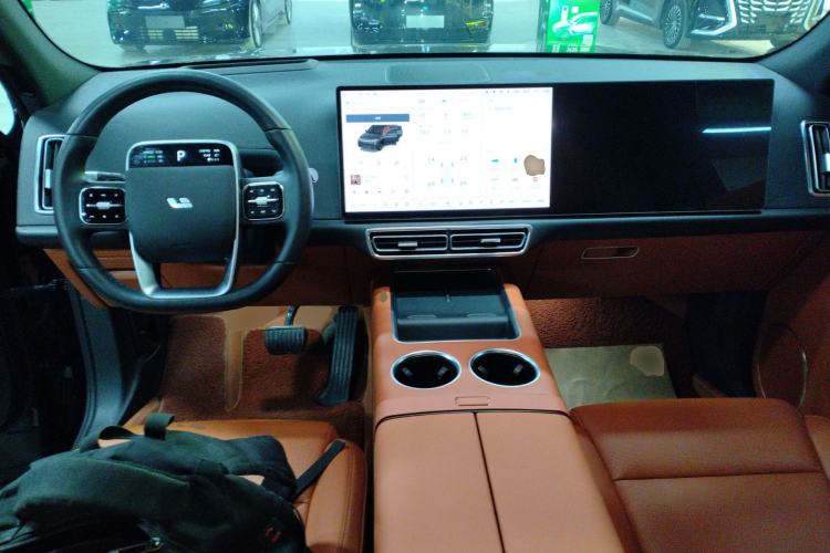 Used Li Auto L7 2023 Air model
