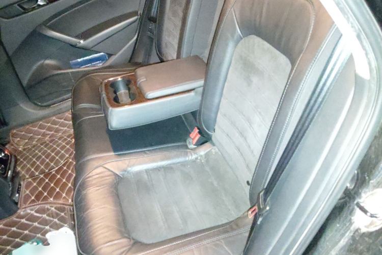 Used Volkswagen Passat 2013 3.0L V6 DSG Flagship Edition