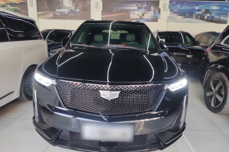 Used Cadillac XT6 2023 2.0T Six-Seater Four-Wheel-Drive Platinum Edition Black Diamond Version
