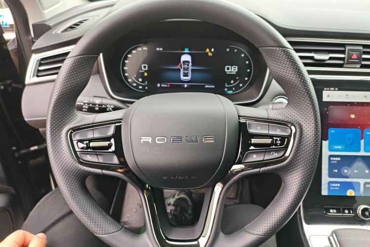 Used Roewe RX5 2023 PLUS 330TGI Automatic Trendsetting Smart Edition