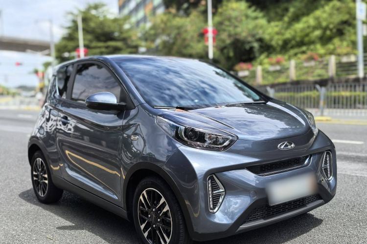 Used Chery Little Ant 2022 Revised Version Sweet Pink Edition Half-Sugar Version Lithium Iron Phosphate 30.7 kWh 30 kW 301 km
