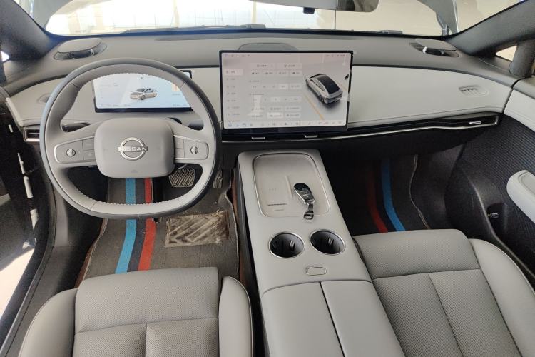 Used Nissan N7 2025 510 Pro Center Console