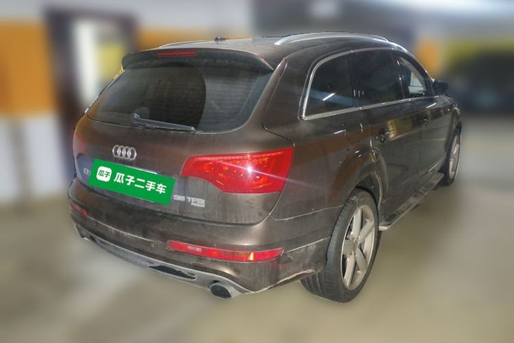 Used Audi Q7 2015 35 TFSI Sport Edition Rear Right 45 Deg