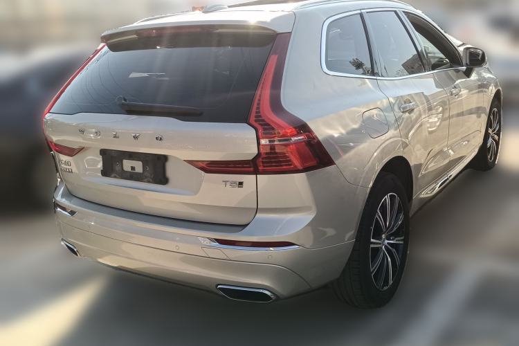 Used Volvo XC60 2021 T5 4x4 Smart Luxury Edition Rear Right 45 Deg