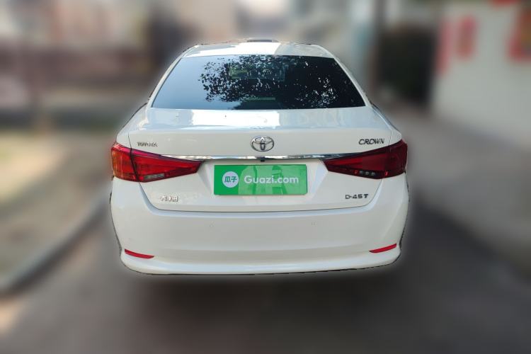 Used Toyota Crown 2015 2.0T Fashion Edition
