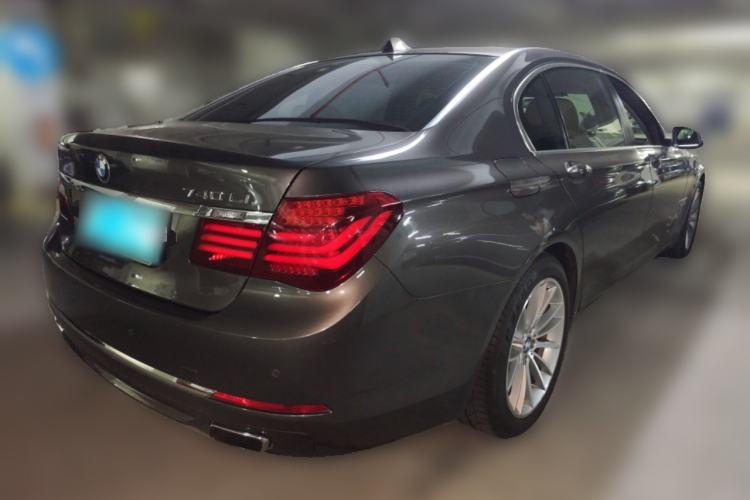 Used BMW 7 Series 2013 740Li Leading Model
