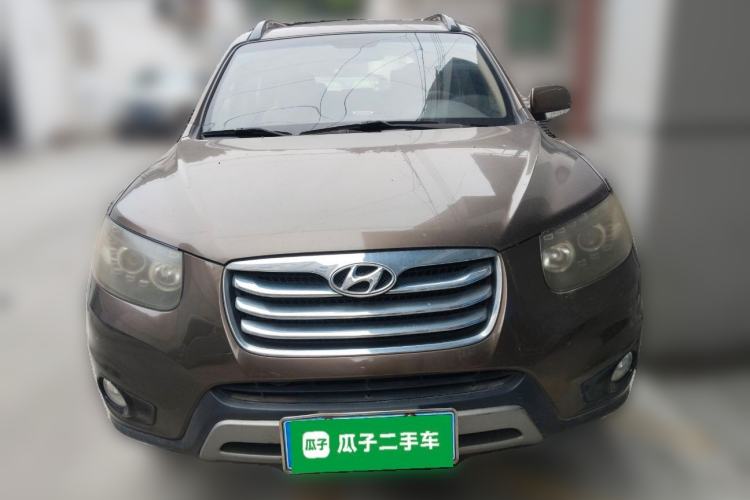 Used Hyundai Santa Fe Classic 2012 2.4 Luxury Edition 7-Seater Four-Wheel Drive