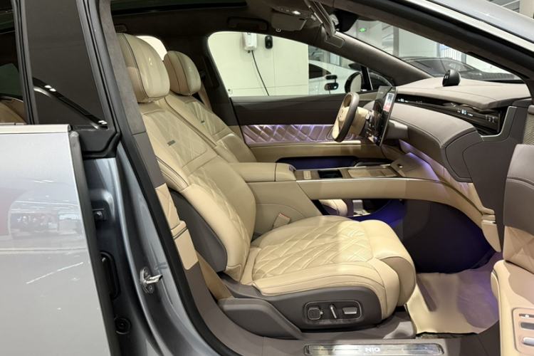 Used Nio ET9 2025 100kWh Signature Edition
