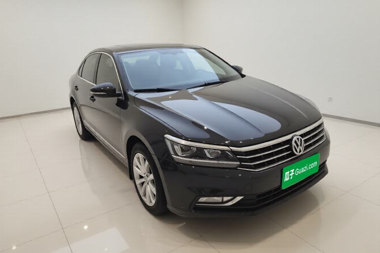 Used Volkswagen Passat 2017 330TSI DSG Luxury Edition
