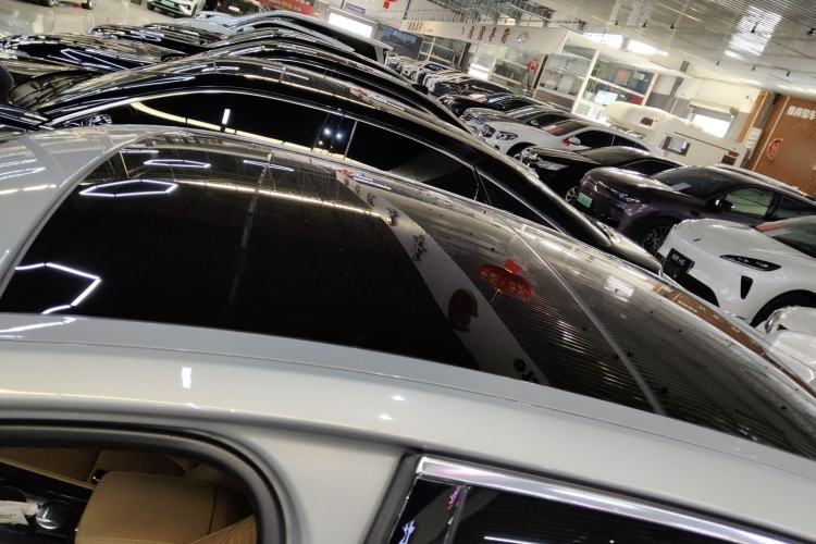 Used Jaguar XFL 2024 2.0T P250 Two-Wheel Drive Prestige Luxury Edition
