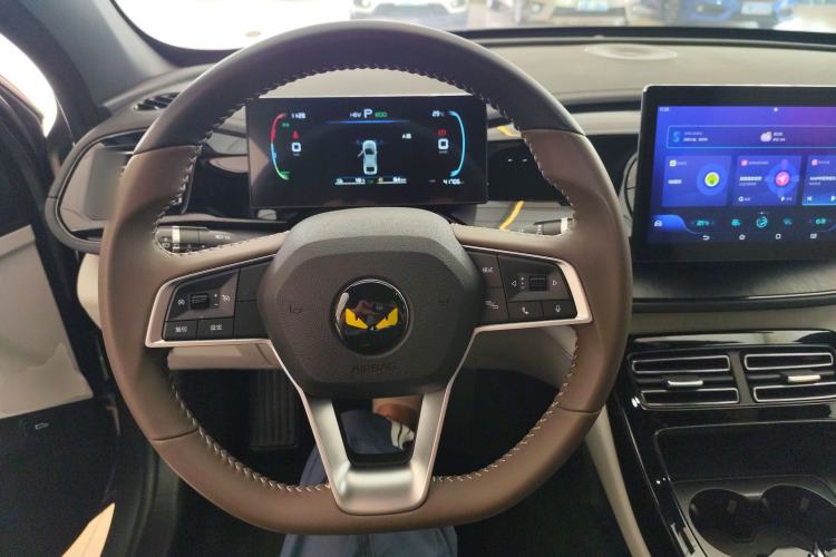 Used BYD Qin PLUS 2024 HONOR Edition DM-i 55KM Leading Model Steering Wheel