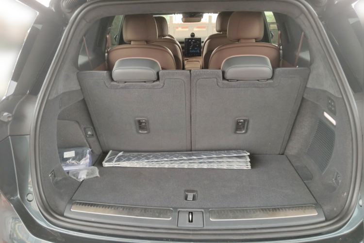 Used Nio ES8 2023 100kWh Trunk