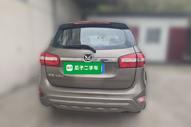 Used JMC Yusheng S350 2013 2.4T Automatic 2WD Diesel Luxury Edition 5 Seats Rear