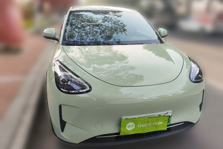 Used Geely Galaxy Geome 2025 410 km Free Version