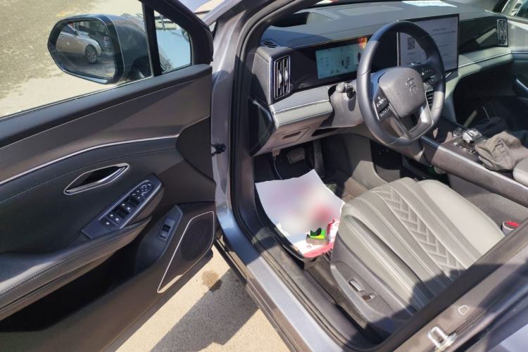 Used BYD Song L DM-i 2025 Intelligent Driving Version 160 km Excellence Edition Driver Seat