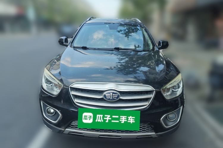 Used Bestune X80 2013 2.0L automatic comfort version
