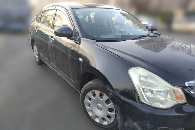 Used Nissan Sylphy 2012 Classic 1.6XE Manual Comfort Edition Front Right 45 Deg