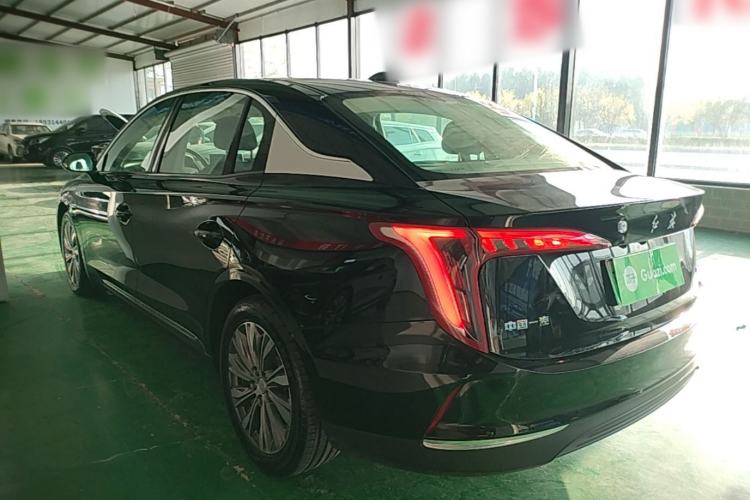 Used Hongqi E-QM5 2022 431 km Charge & Enjoy Edition
