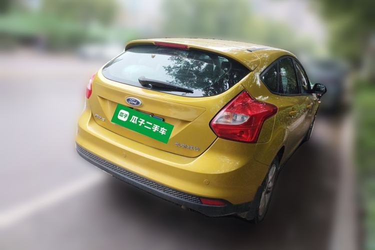 Used Ford Focus 2012 Hatchback 1.6L Automatic Fashion Edition Rear Right 45 Deg