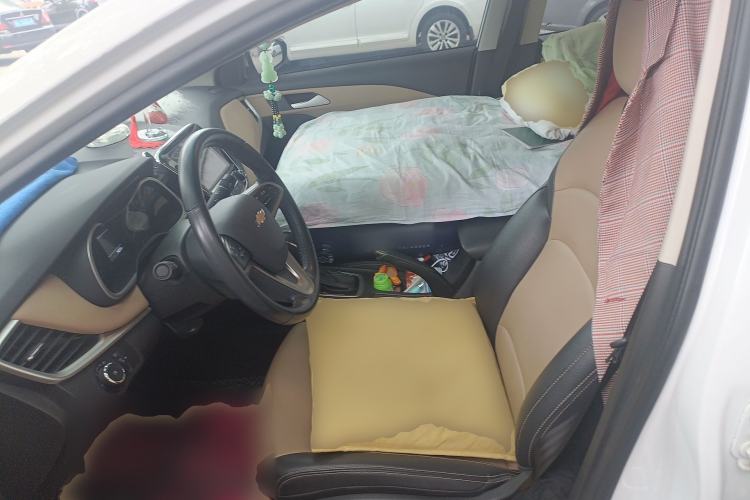 Used Chevrolet Monza 2021 320 Automatic Enjoyment Sunroof Edition Left Front Seat