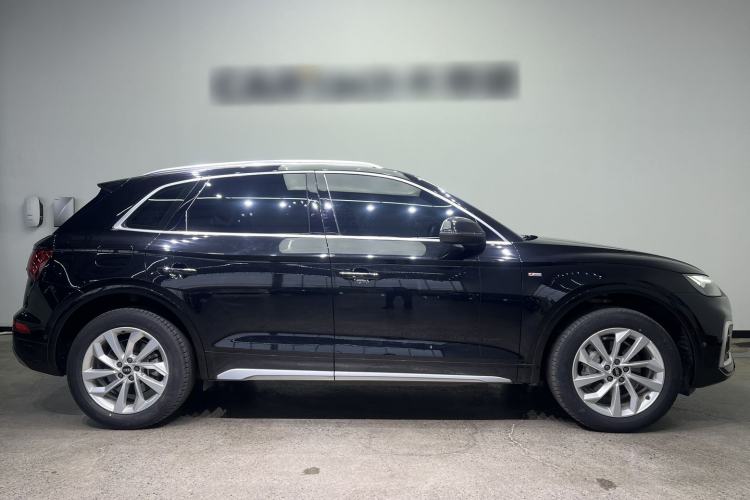 Used Audi Q5L 2022 40T Luxury Dynamic Model Exterior 3