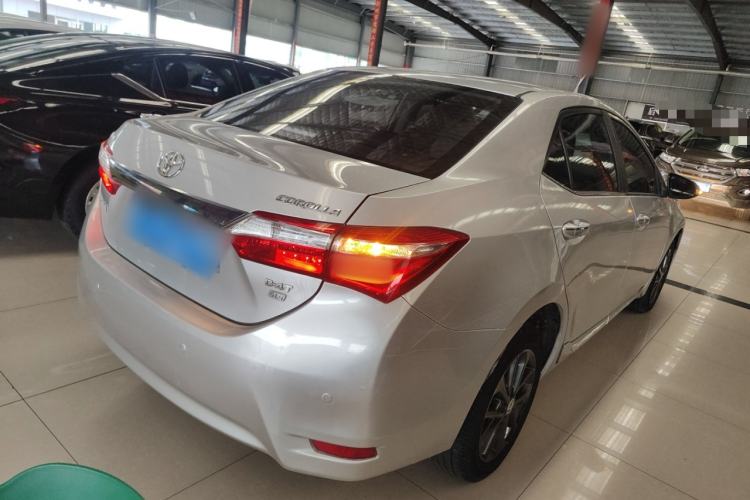 Used Toyota Corolla 2017 1.2T CVT GL-i Leather Edition Rear Right 45 Deg