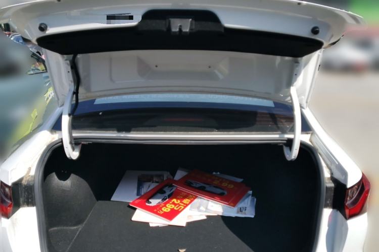 Used Roewe i5 2023 1.5L CVT Luxury Edition