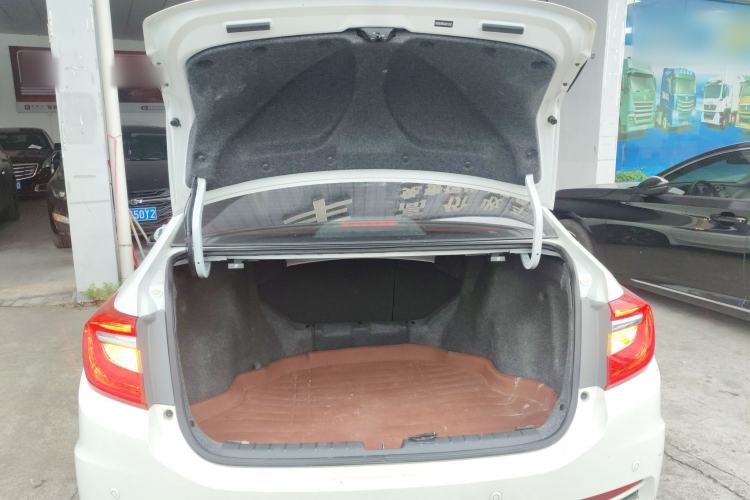 Used Honda Crider 2016 1.8L CVT Luxury Edition
