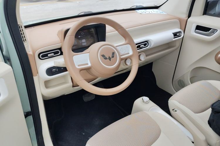 Used Wuling Hongguang MINIEV 2024 3rd Generation 215km Youth Edition