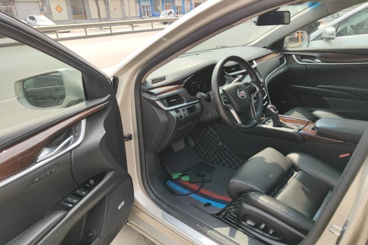 Used Cadillac XTS 2014 28T Luxury Model
