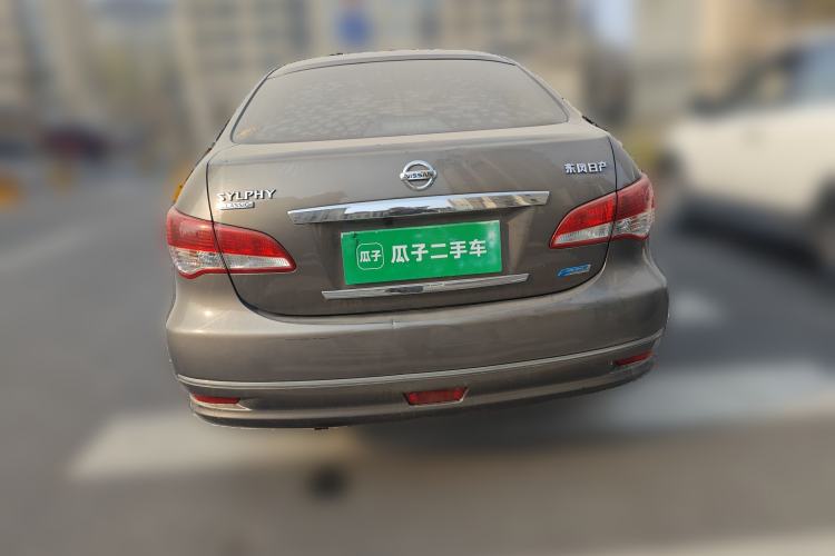 Used Nissan Sylphy 2016 Classic 1.6XE Manual Leading Edition Rear