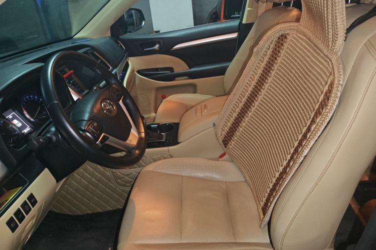 Used Toyota Highlander 2018 2.0T Four-Wheel Drive Prestige Version 7 Seats China V Emission Standard