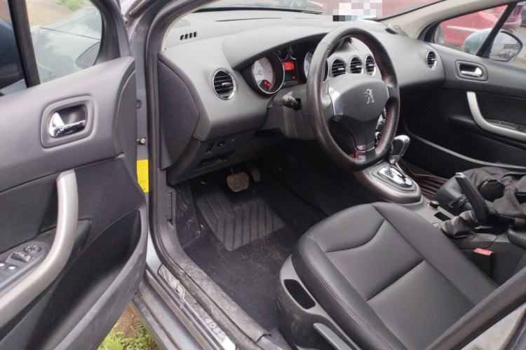 Used Peugeot 408 2013 2.0L Automatic Comfort Edition Driver Seat