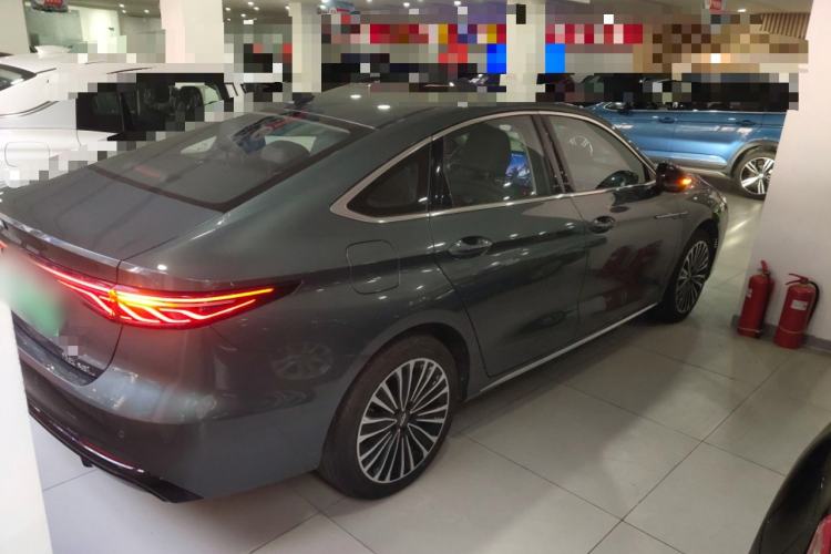 Used Chery Fengyun A8L 2025 1.5 TGDI 145 km Luxury Version
