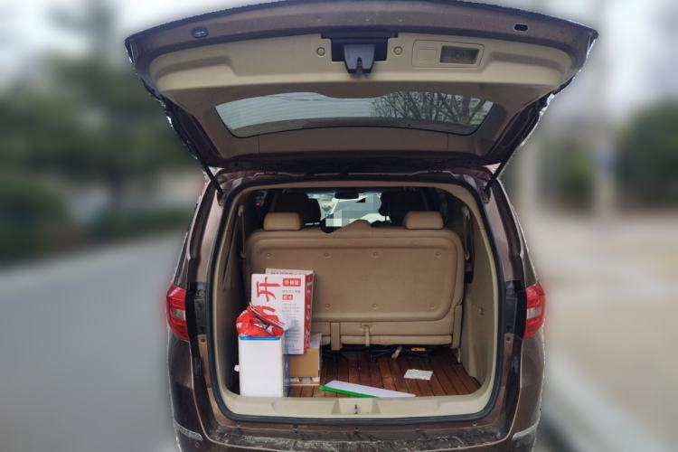 Used Buick GL8 2018 28T Luxury Model China VI Standard Trunk