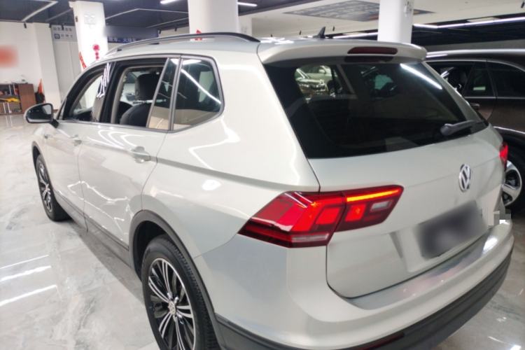 Used Volkswagen Tiguan L 2019 330TSI Automatic Two-Wheel Drive Luxury Edition China VI Standard