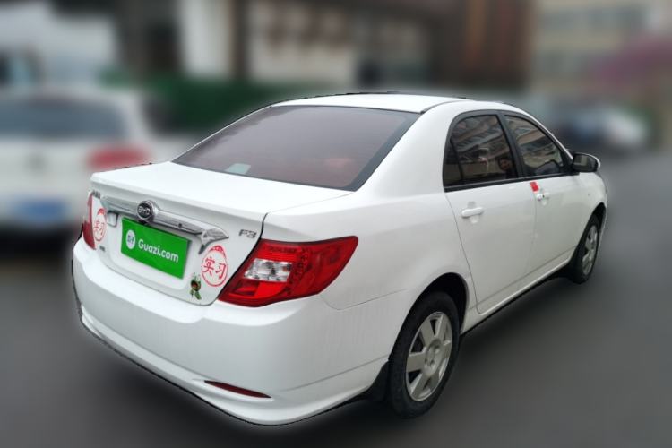 Used BYD F3 2015 Energy-Saving Edition 1.5L Manual Luxury Model Rear Right 45 Deg