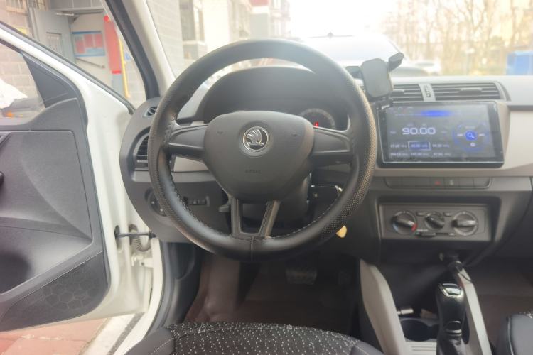 Used Skoda Fabia 2017 1.4L Automatic Car Enjoy Edition
