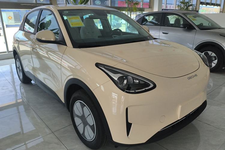 Used Geely Galaxy Geome 2026 Model 310km Youth Edition Front Right 45 Deg