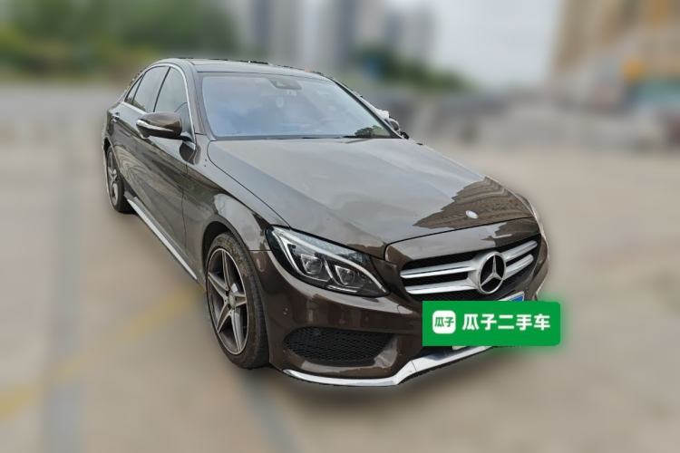 Used Mercedes-Benz C-Class 2015 C 300 L Sport Edition Front Right 45 Deg
