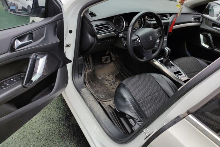 Used Peugeot 408 2018 Revised 350THP Automatic Luxury Edition Driver Seat